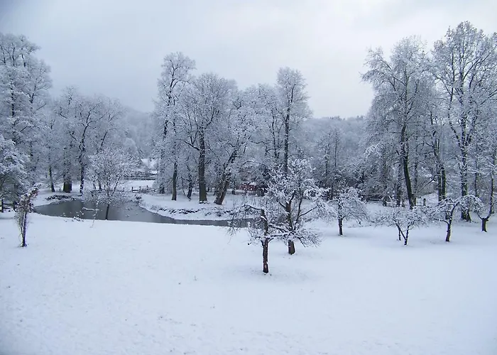 Farmház Palac Dabrowica Dabrowica (Jelenia Gora)